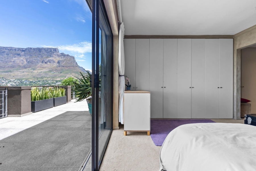 2 Bedroom Property for Sale in Tamboerskloof Western Cape